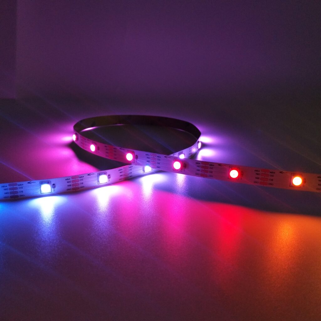 WS2815 SMD5050 30LEDs/M RGBW SPI LED Strip - product view WS2815 SMD5050 30LEDs/M RGBW SPI LED Strip
